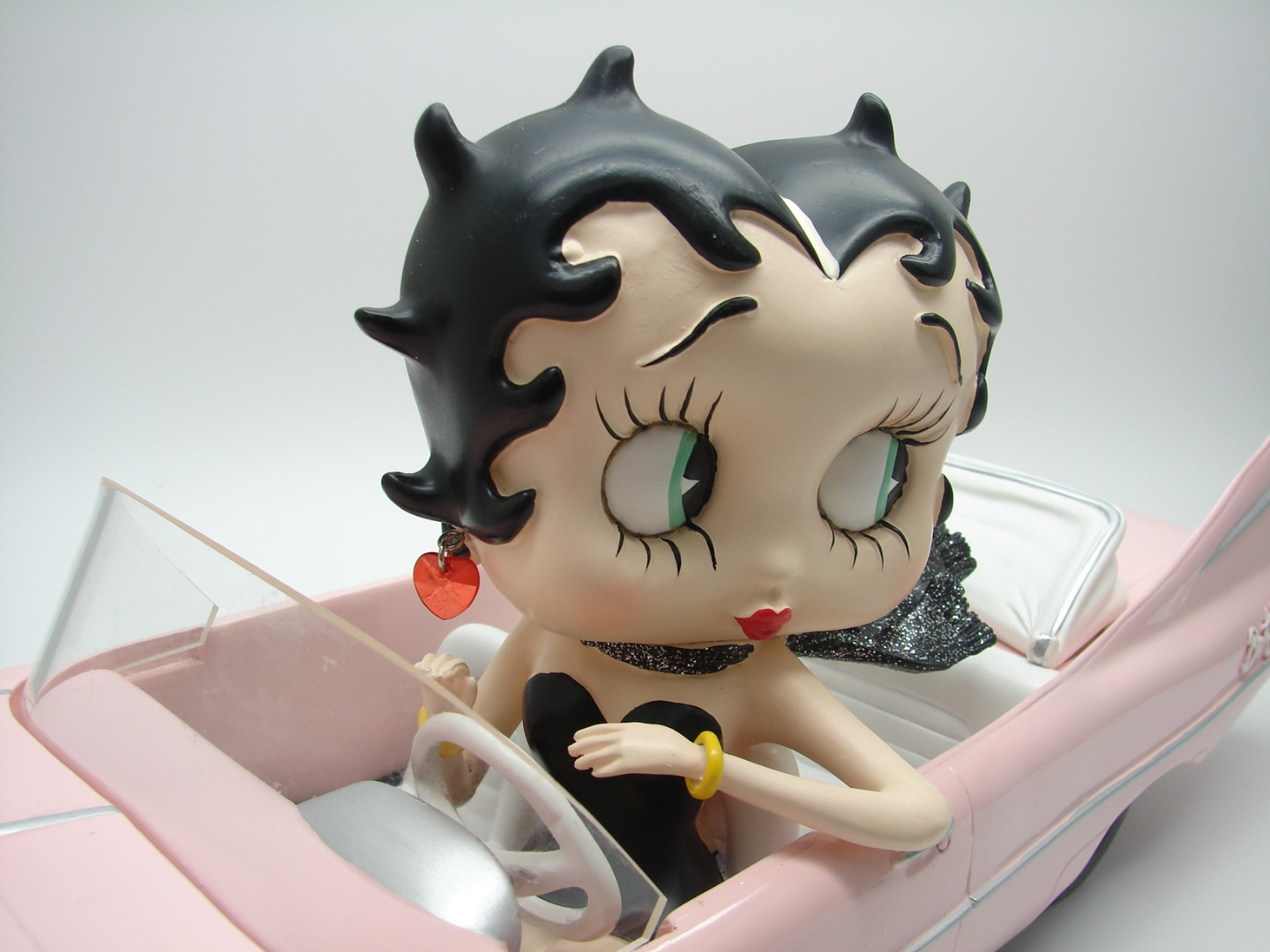 Fingendi Betty Boop in limousine LIMITED EDITION